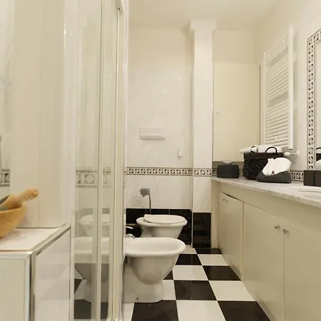 Domus Dea * Benátky