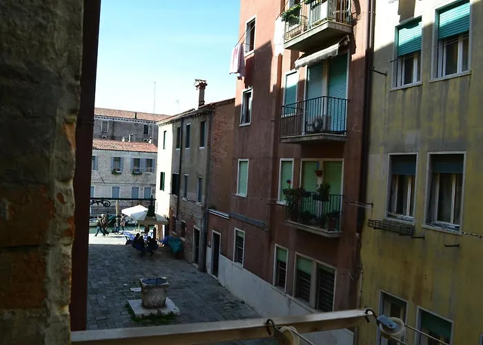 Lägenhet Domus Dea Venedig